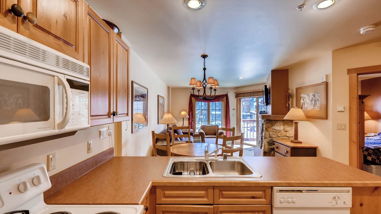 Photo of Kitchen in River Run