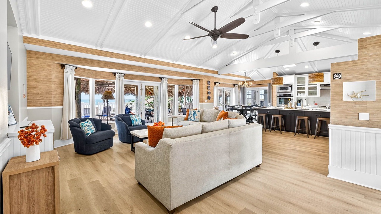 Photo of Livingroom in Clearwater Beach