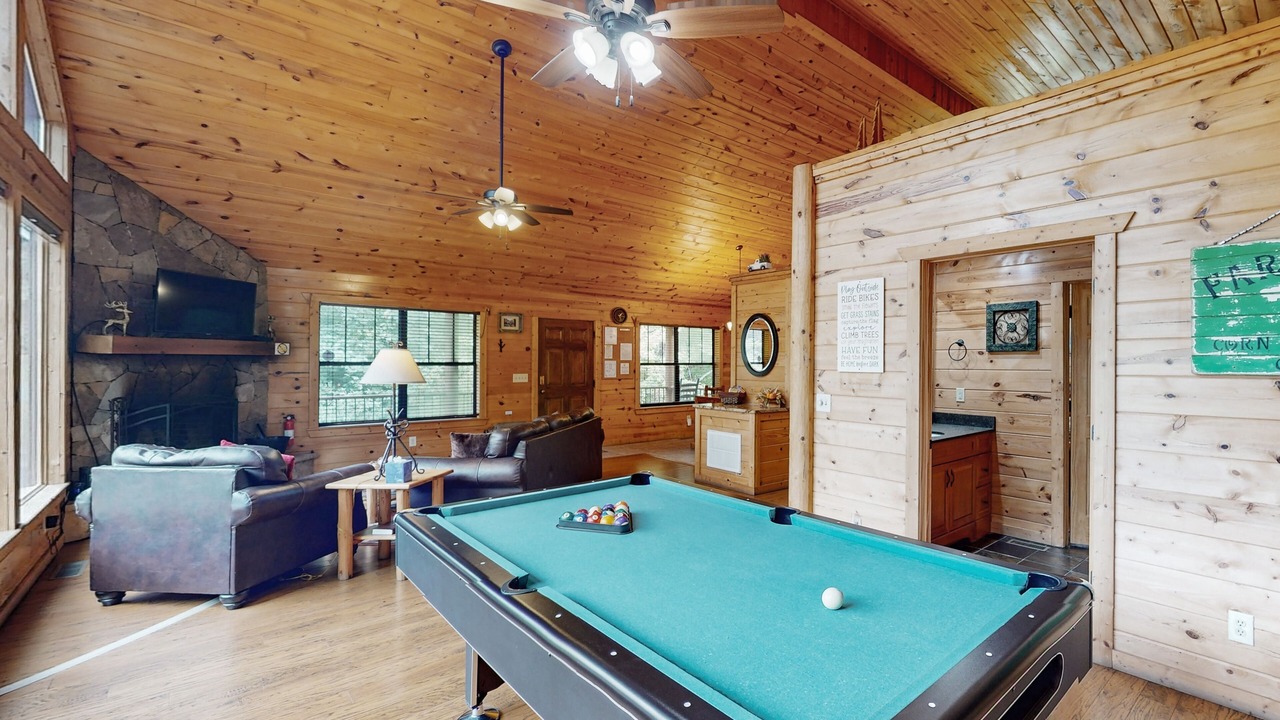 Photo of Bedroom in Sautee Nacoochee