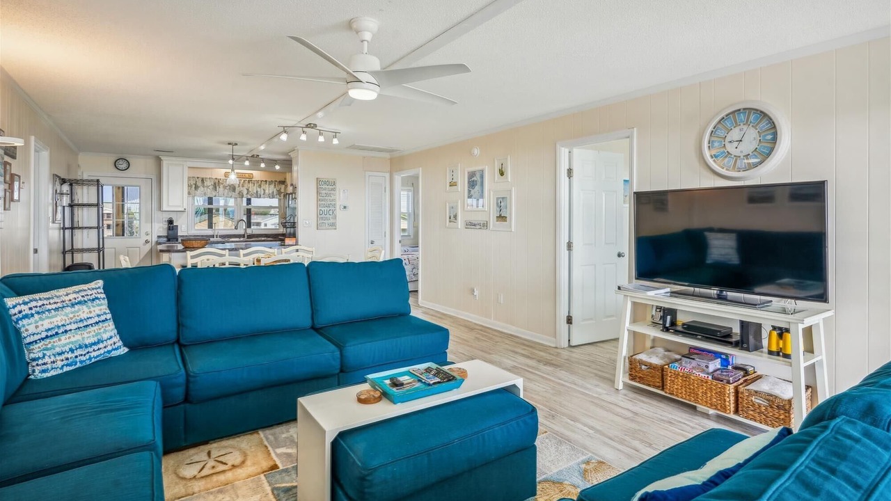 Photo of Livingroom in Kitty Hawk