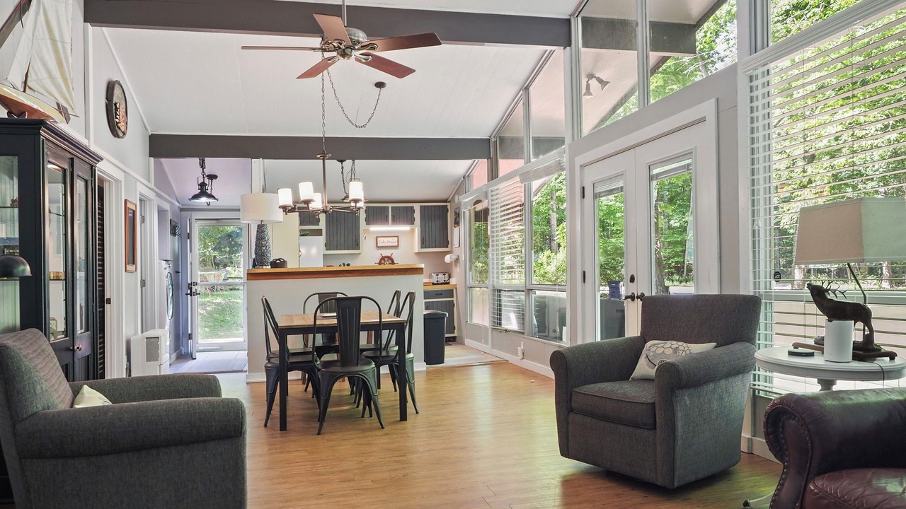Photo of Livingroom in Charlevoix