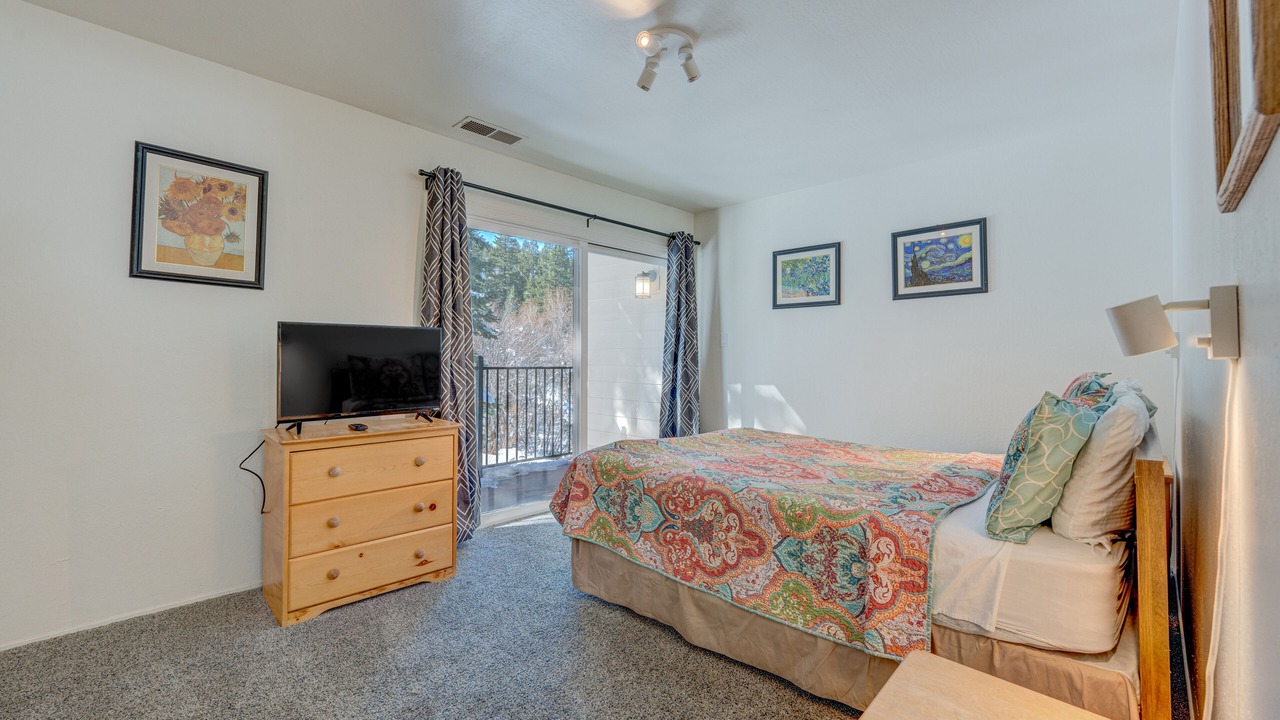 Photo of Bedroom in Carnelian Woods