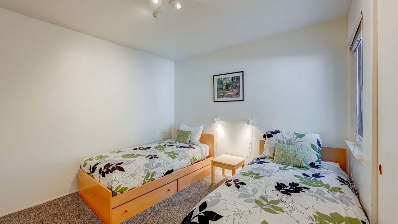 Photo of Bedroom in Carnelian Woods