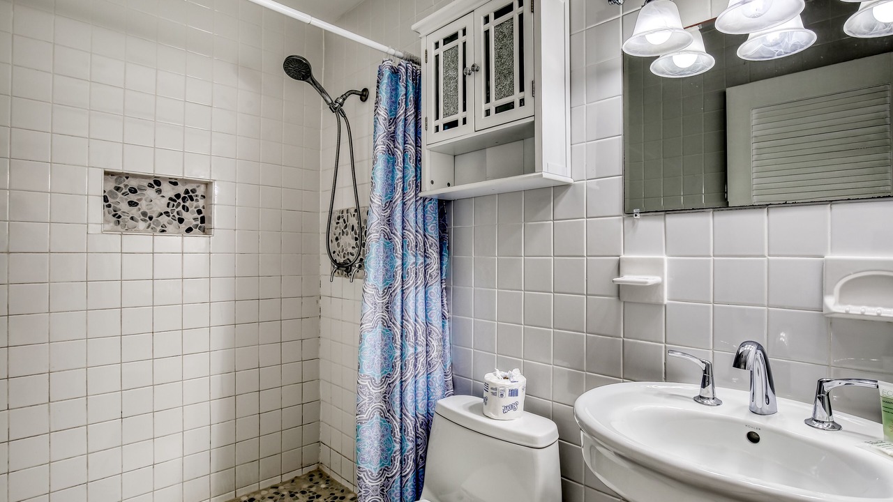 Photo of Bathroom in Layton