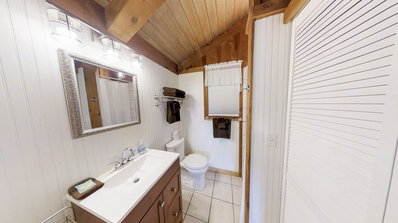 Photo of Bathroom in Townsend