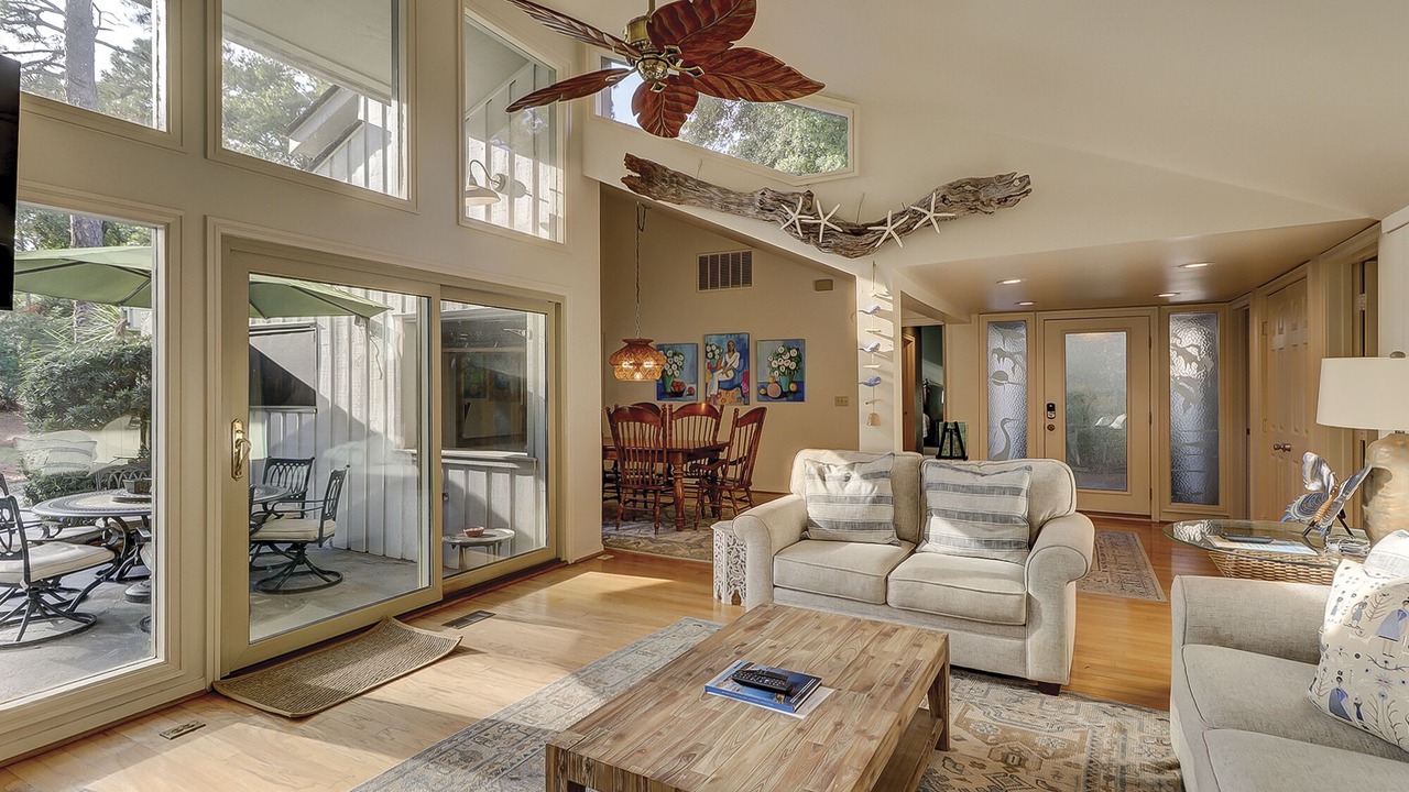 Photo of Livingroom in South Beach