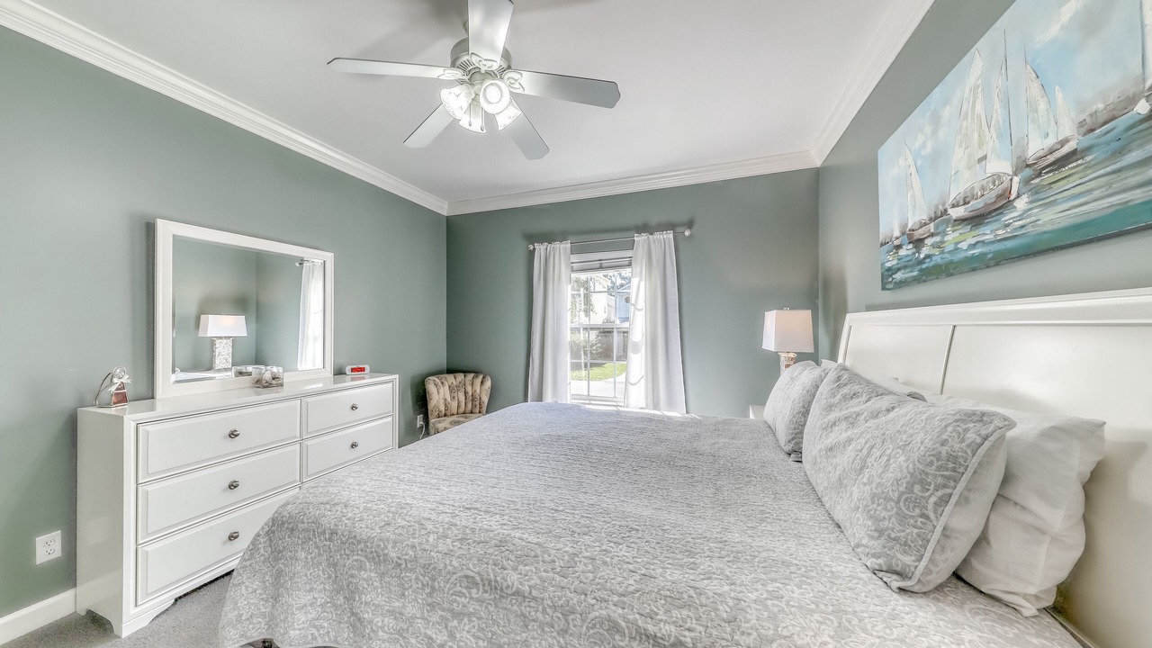 Photo of Bedroom in Saint Simons Island