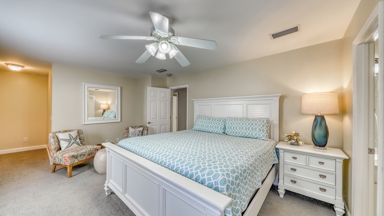 Photo of Bedroom in Saint Simons Island