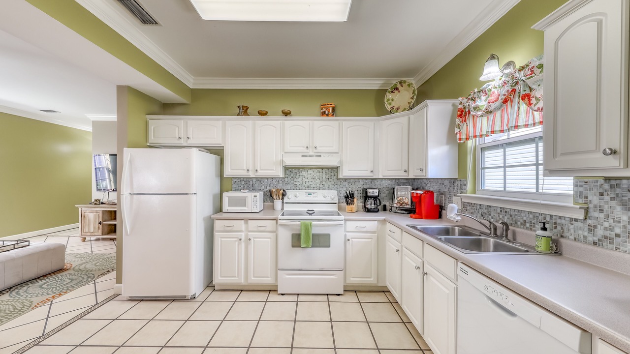 Photo of Kitchen in Saint Simons Island