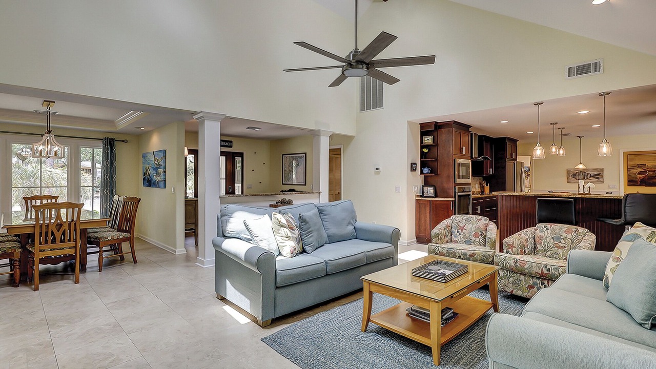Photo of Livingroom in Heritage Woods