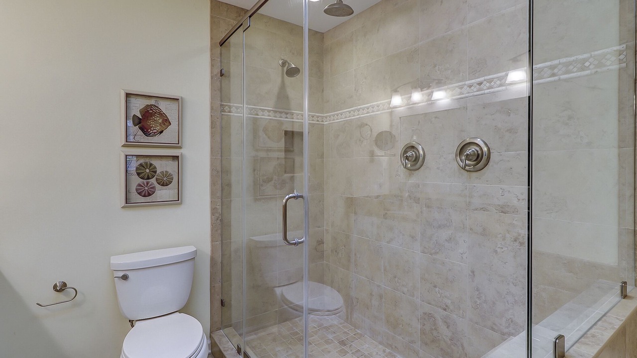 Photo of Bathroom in Heritage Woods