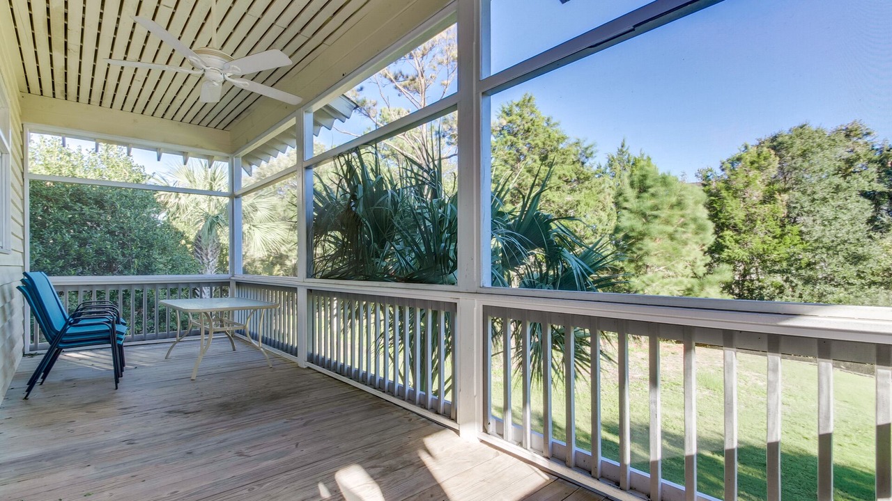 Photo of Patio Balcony in Litchfield by the Sea