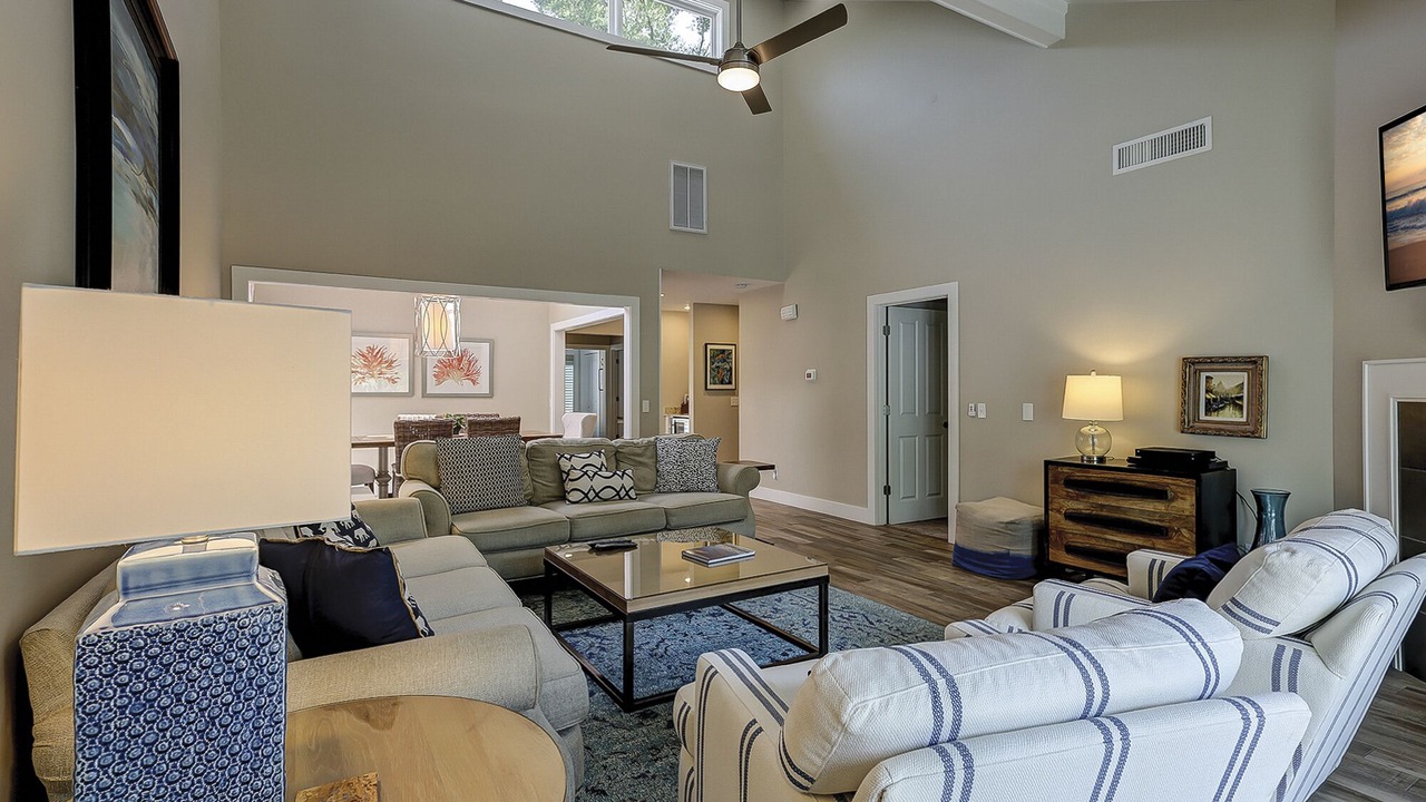Photo of Livingroom in Beach Lagoon