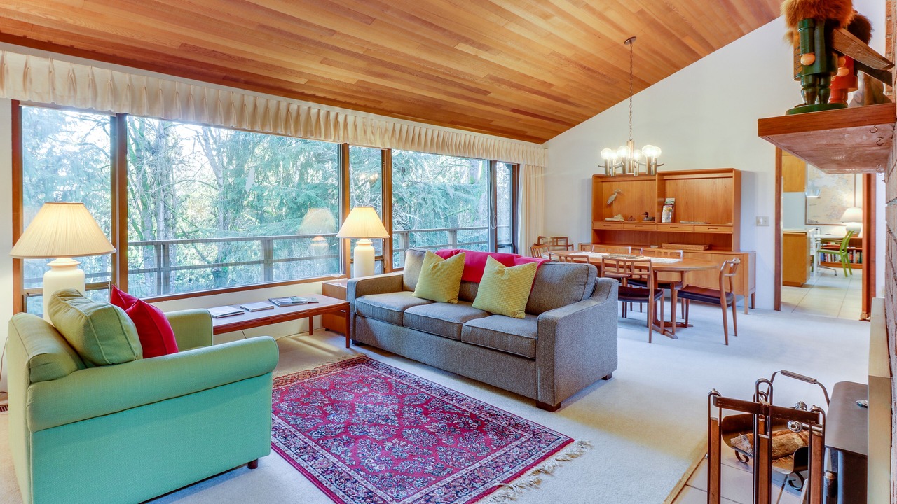 Photo of Livingroom in Port Angeles