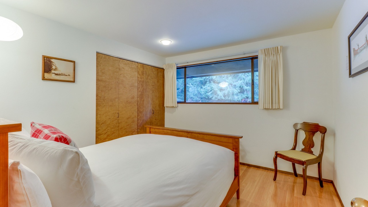 Photo of Bedroom in Port Angeles