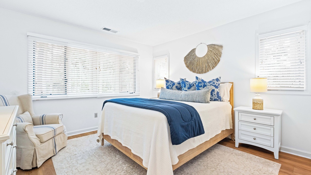 Photo of Bedroom in Oceanside
