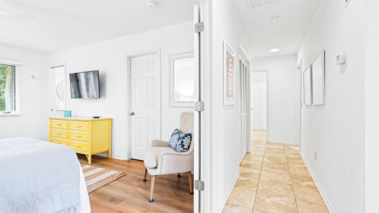 Photo of Bedroom in Oceanside