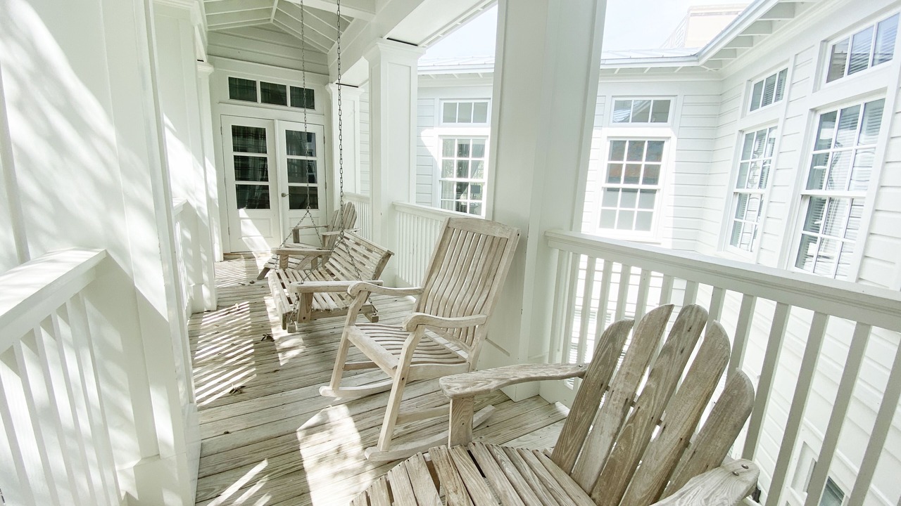 Photo of Patio Balcony in Seaside