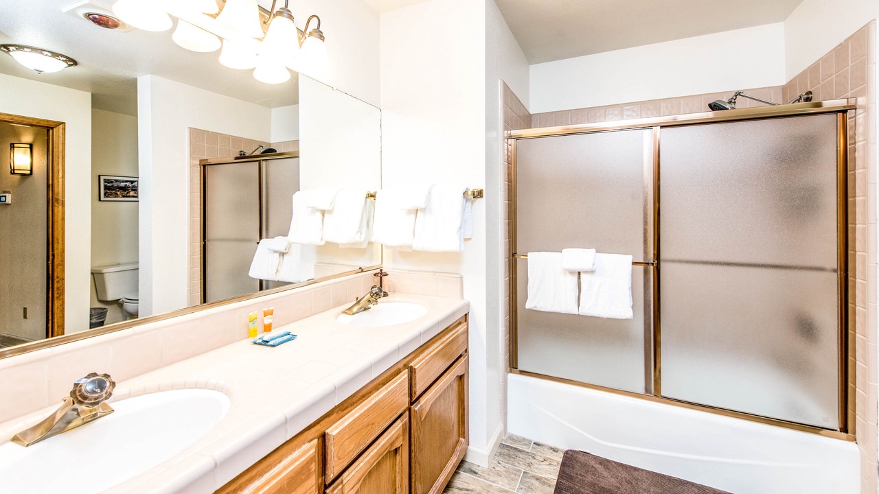 Photo of Bathroom in Shaver Lake