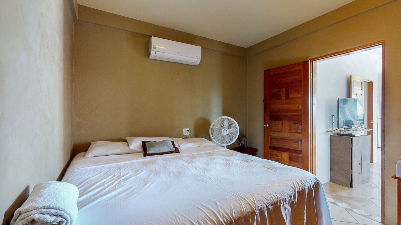 Photo of Bedroom in Caye Caulker