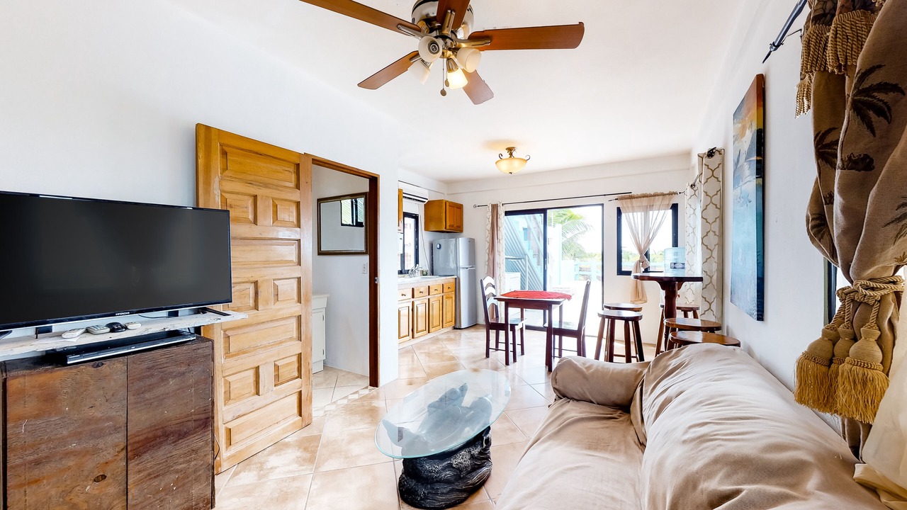 Photo of Livingroom in Caye Caulker