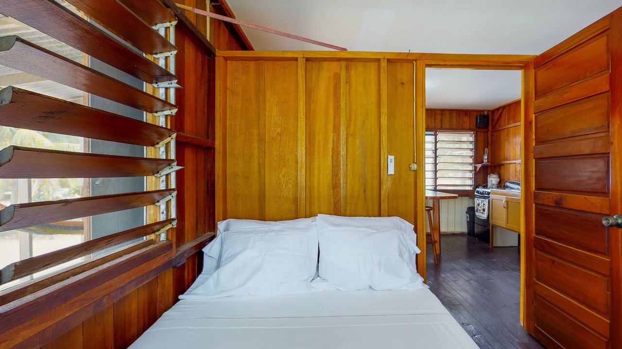 Photo of Bedroom in Placencia
