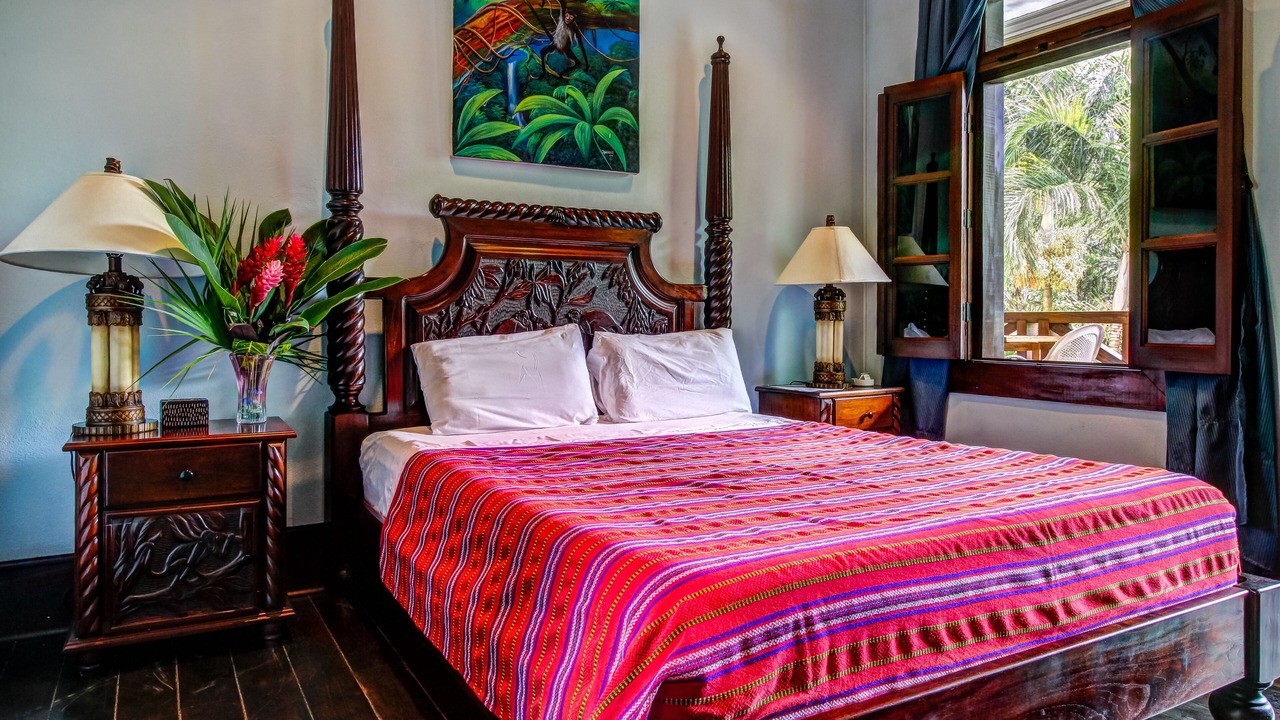 Photo of Bedroom in Bullet Tree Falls