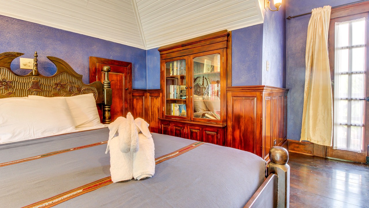 Photo of Bedroom in Bullet Tree Falls