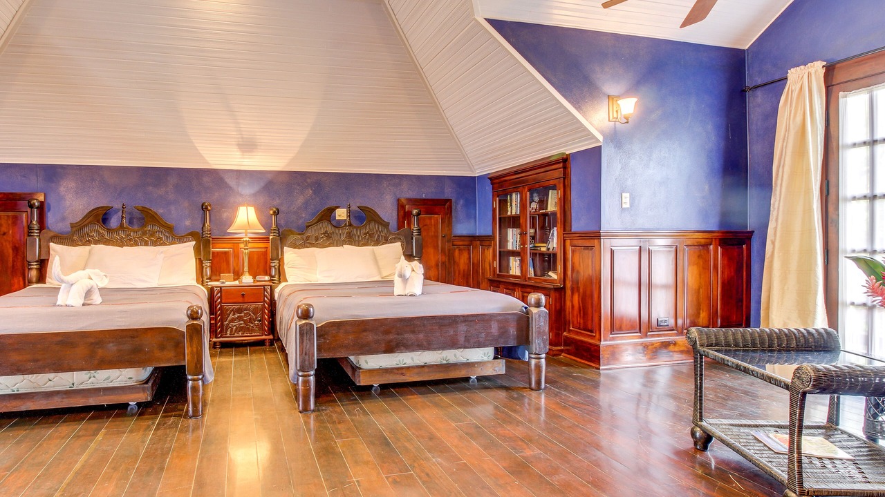 Photo of Bedroom in Bullet Tree Falls