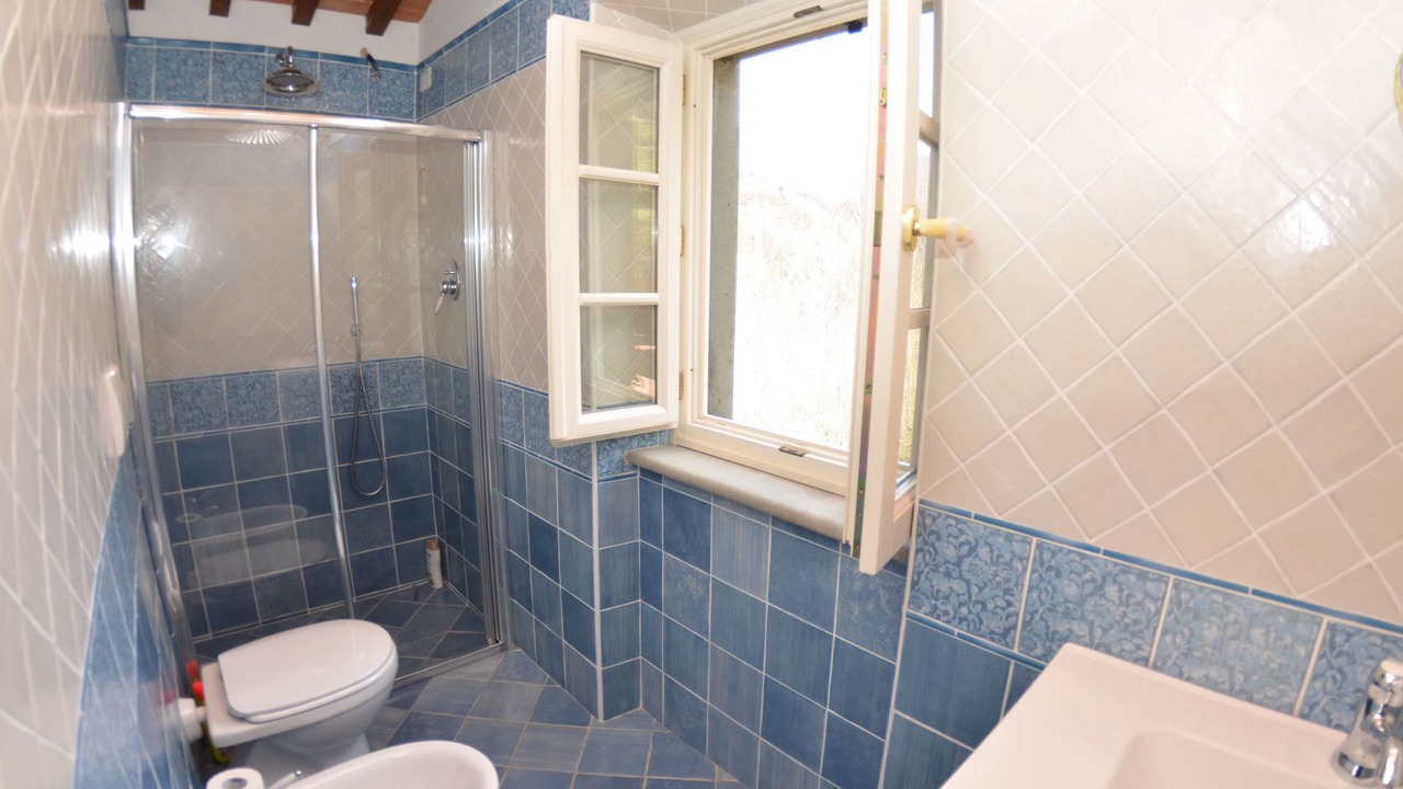 Photo of Bathroom in Pontito