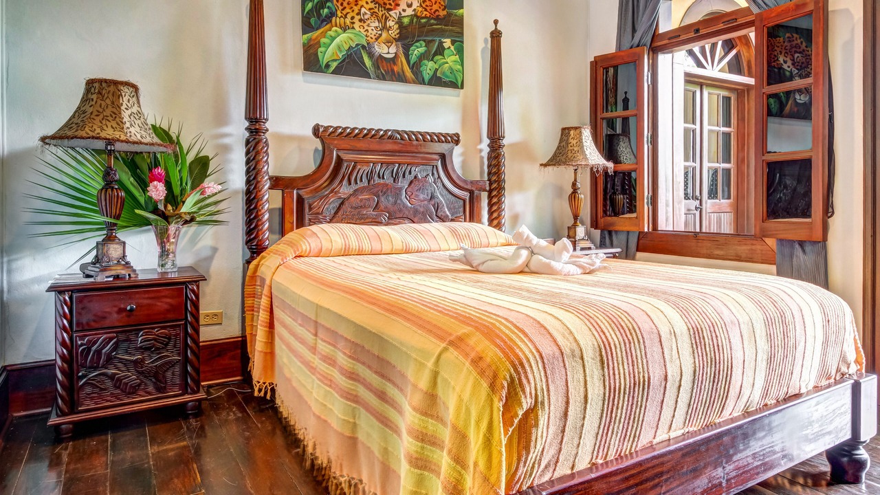 Photo of Bedroom in Bullet Tree Falls
