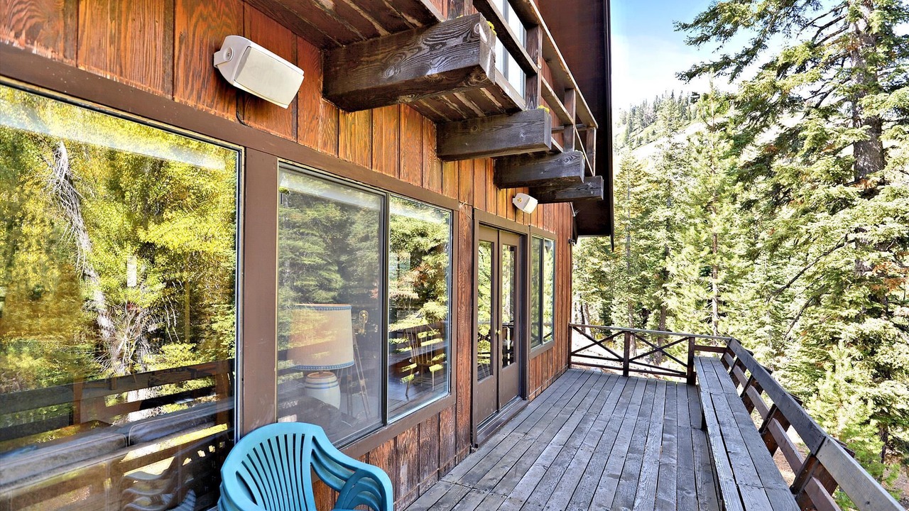 Photo of Others in Alpine Meadows
