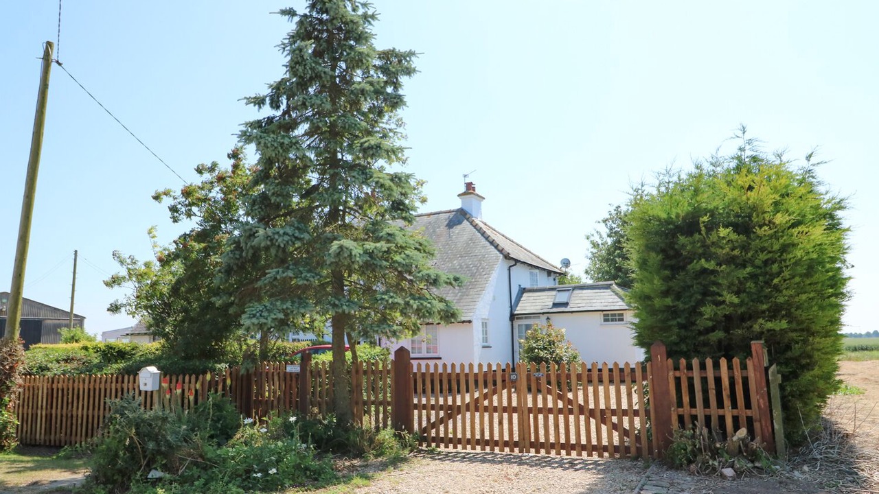 Photo of Outdoor in Tilney Fen End