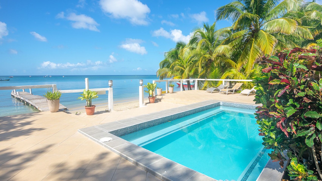 Photo of Outdoor in Antoneys Cay