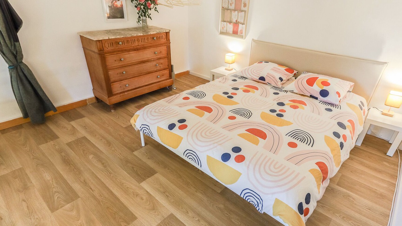 Photo of Bedroom in Old Town