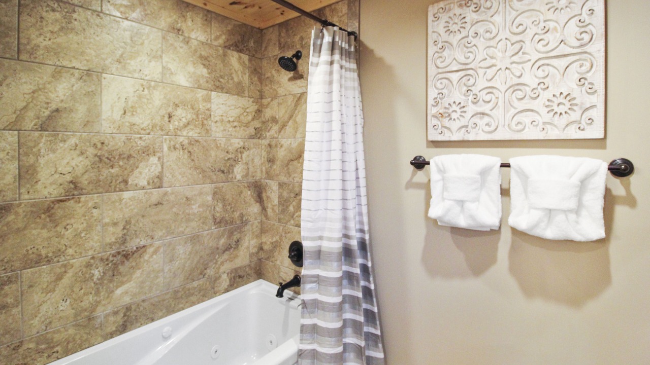 Photo of Bathroom in Chalet Village North