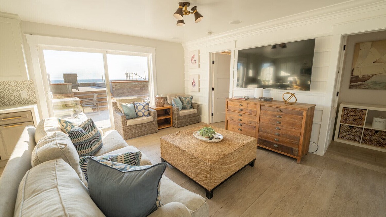 Photo of Livingroom in Faria Beach