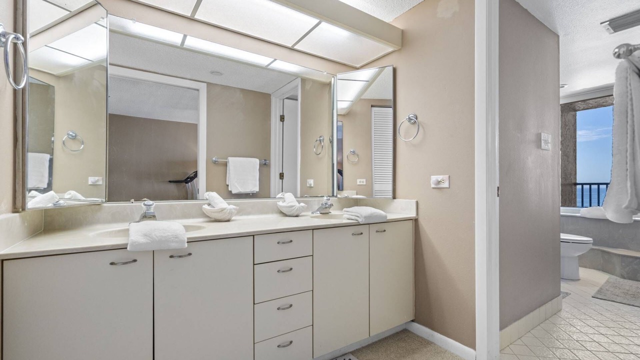 Photo of Bathroom in Sand Key