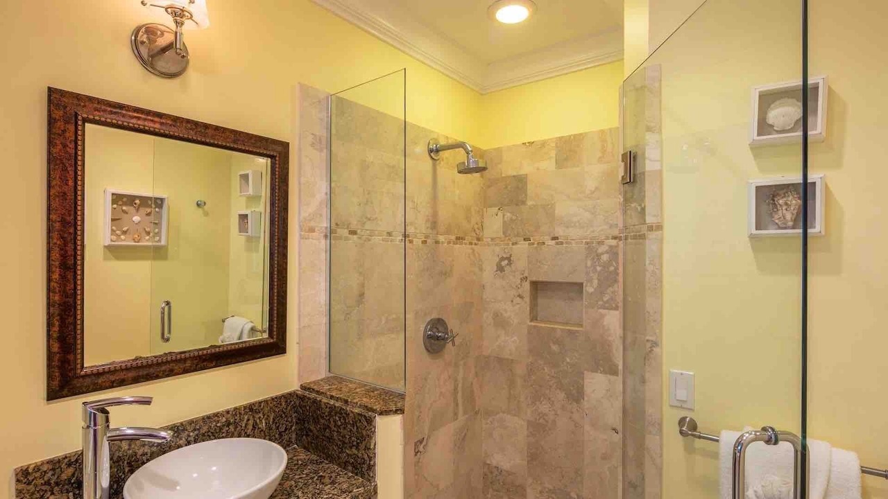 Photo of Bathroom in Old Town