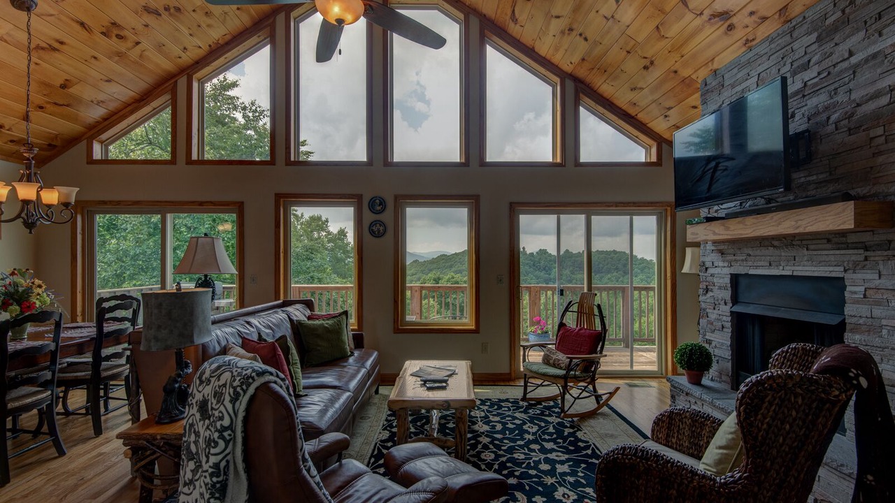 Photo of Livingroom in Boone
