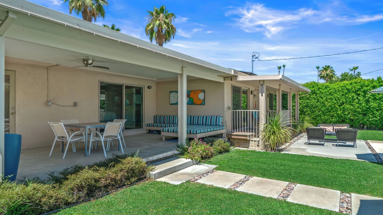 Photo of Outdoor in Tahquitz River Estates