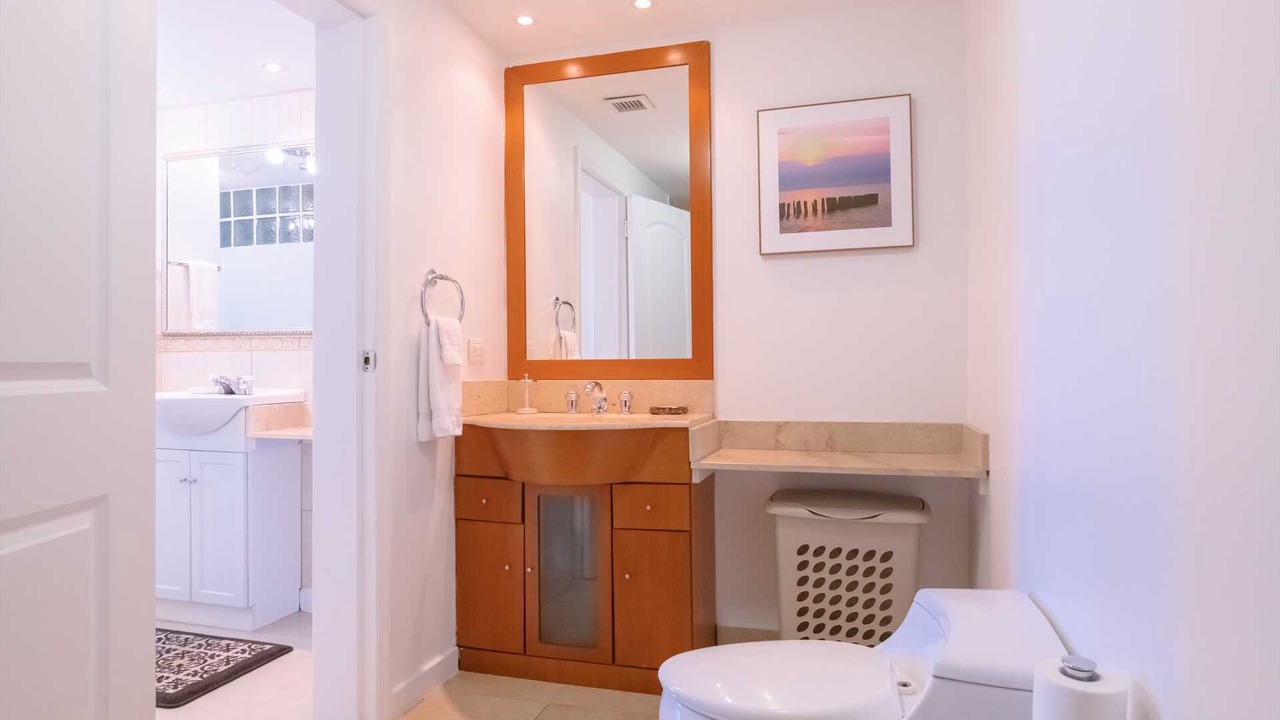 Photo of Bathroom in Oranjestad-West