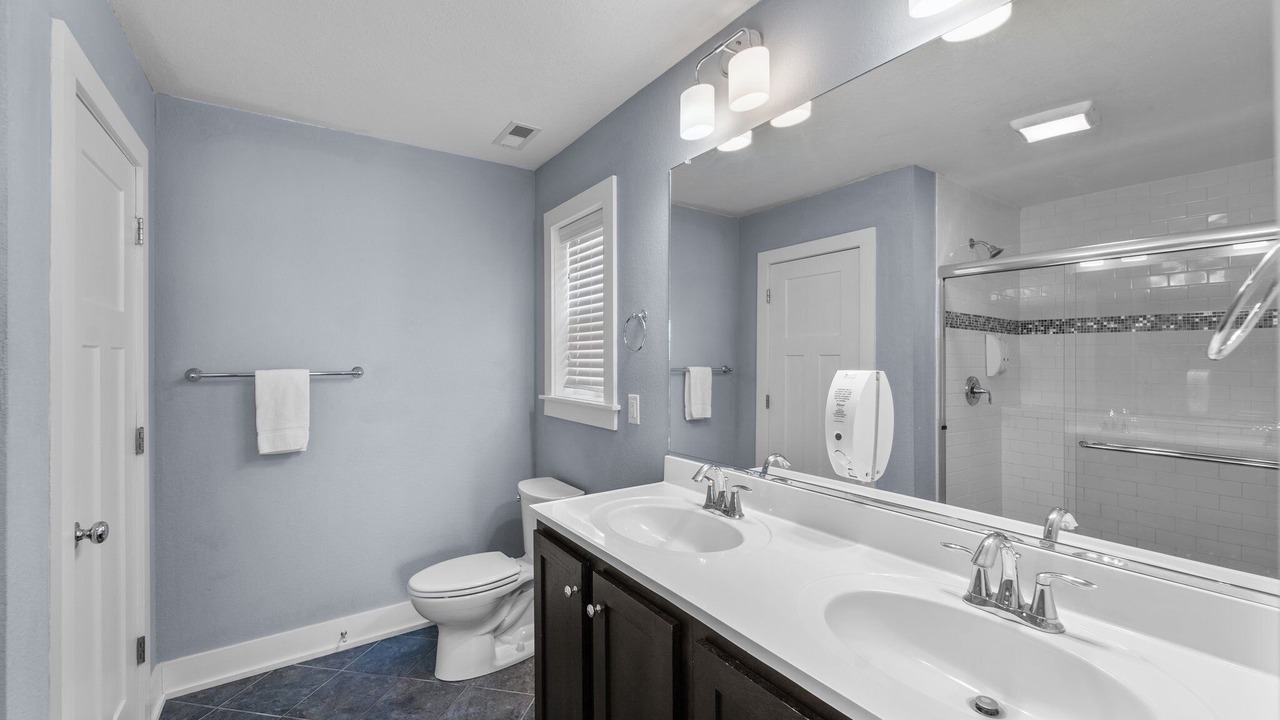 Photo of Bathroom in Nags Head