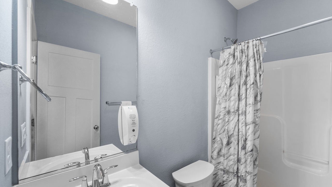 Photo of Bathroom in Nags Head
