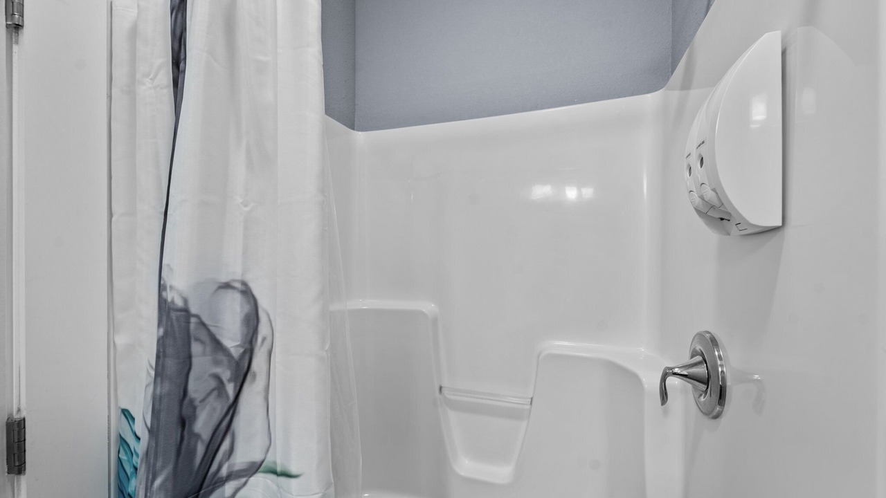 Photo of Bathroom in Nags Head