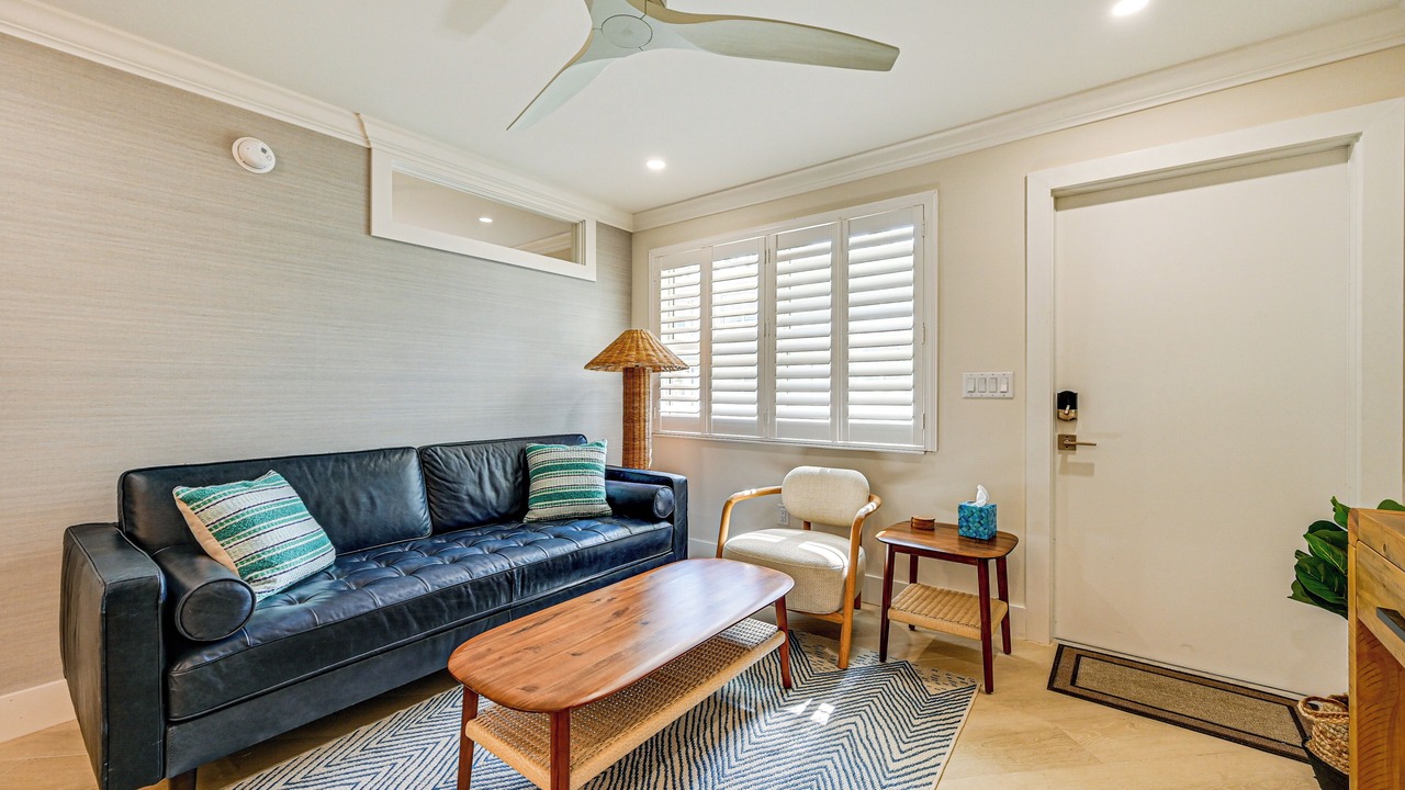 Photo of Livingroom in Old Naples