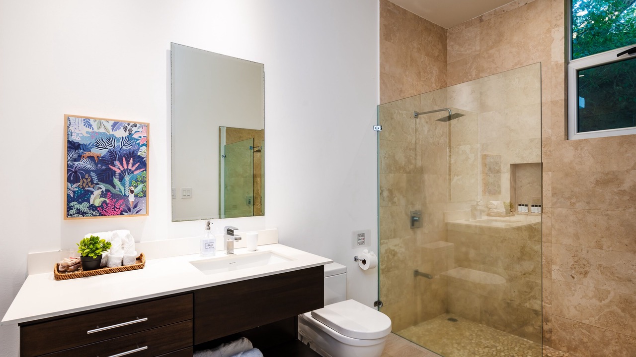 Photo of Bathroom in Tamarindo