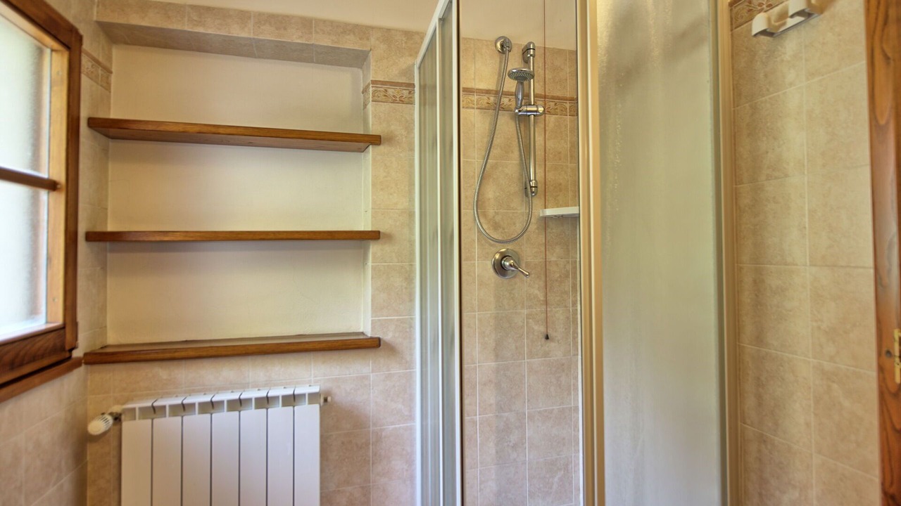 Photo of Bathroom in Portole