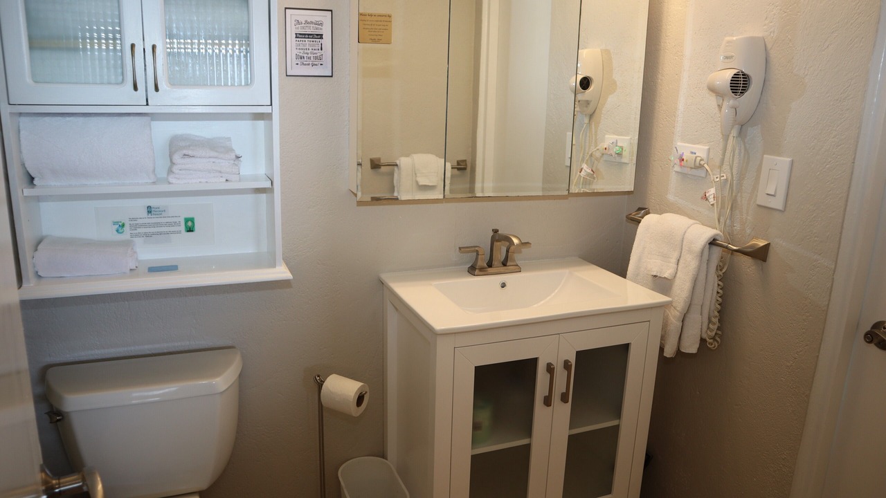 Photo of Bathroom in Frydendal