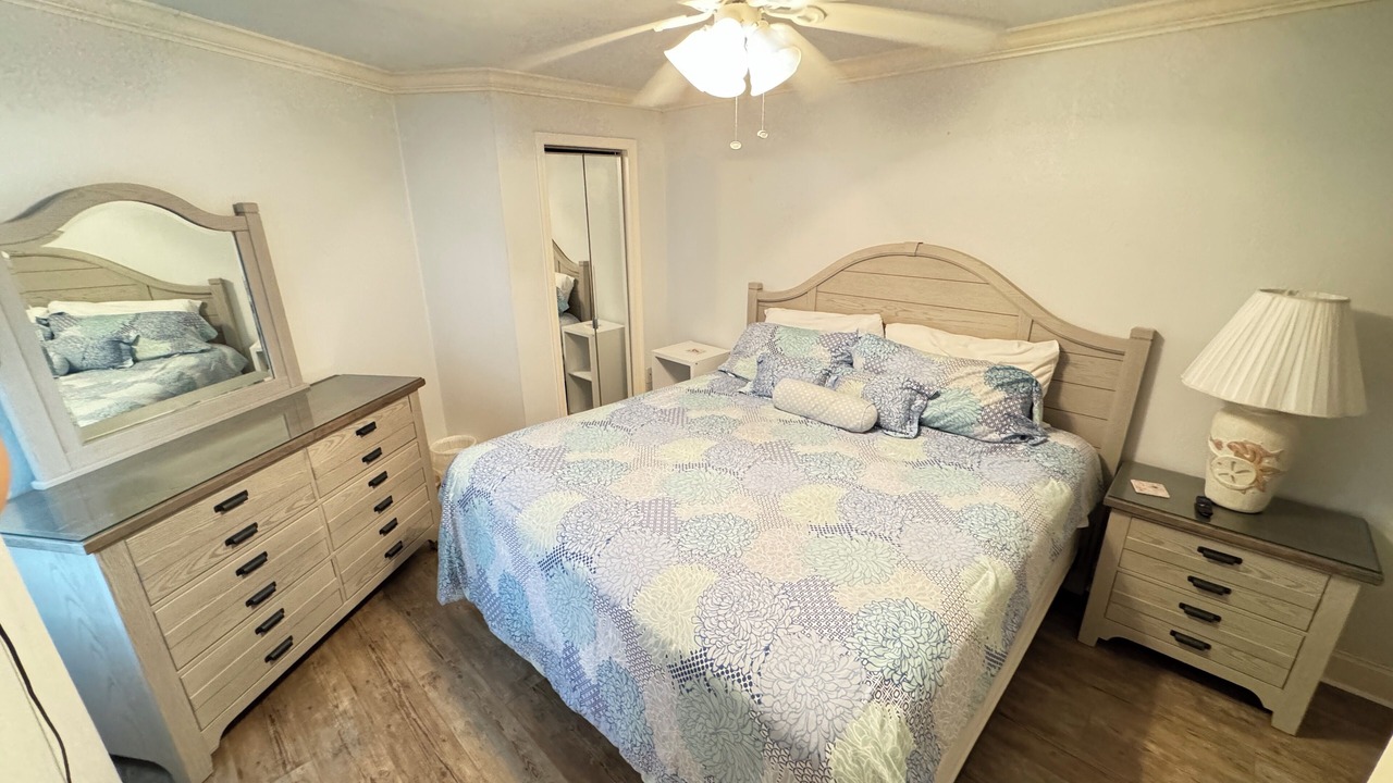 Photo of Bedroom in Garden City